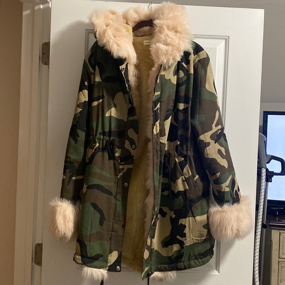 Medium mid length button coat